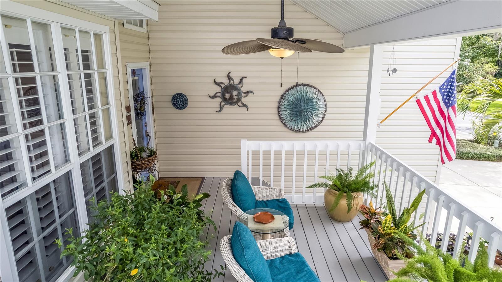 275 BAYOU CIR