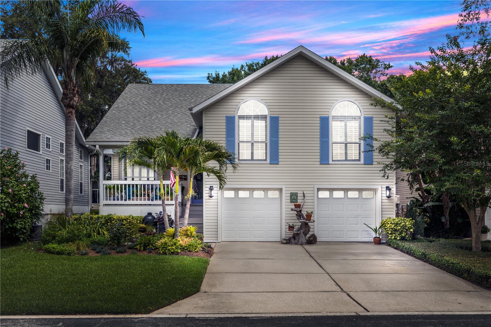 275 BAYOU CIR