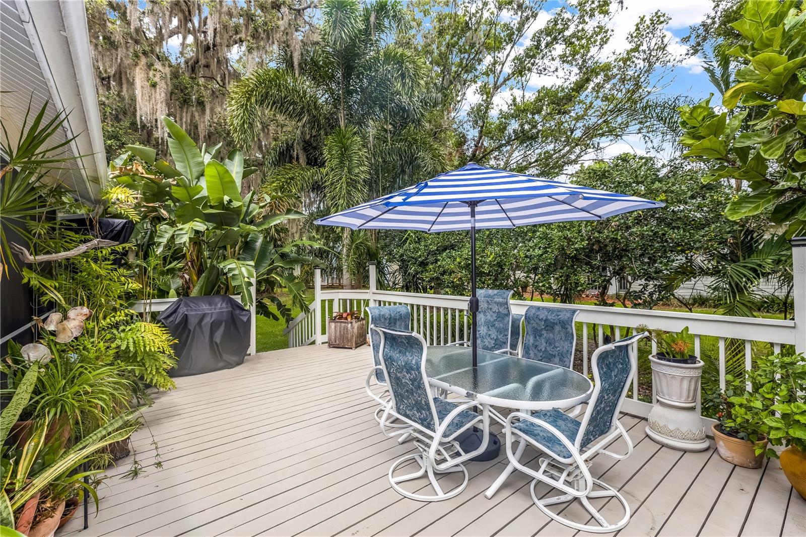 275 BAYOU CIR