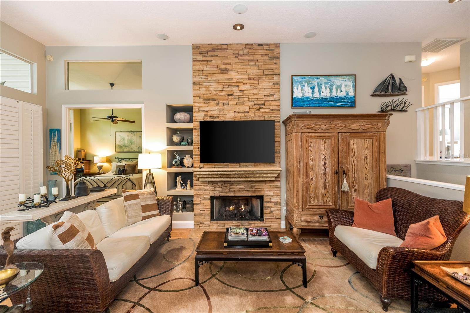 275 BAYOU CIR