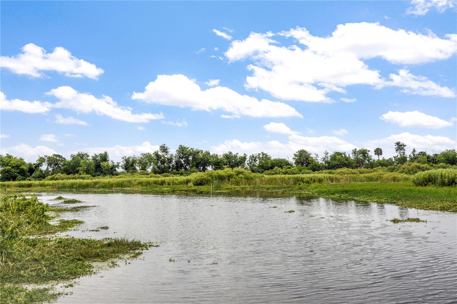 275 BAYOU CIR