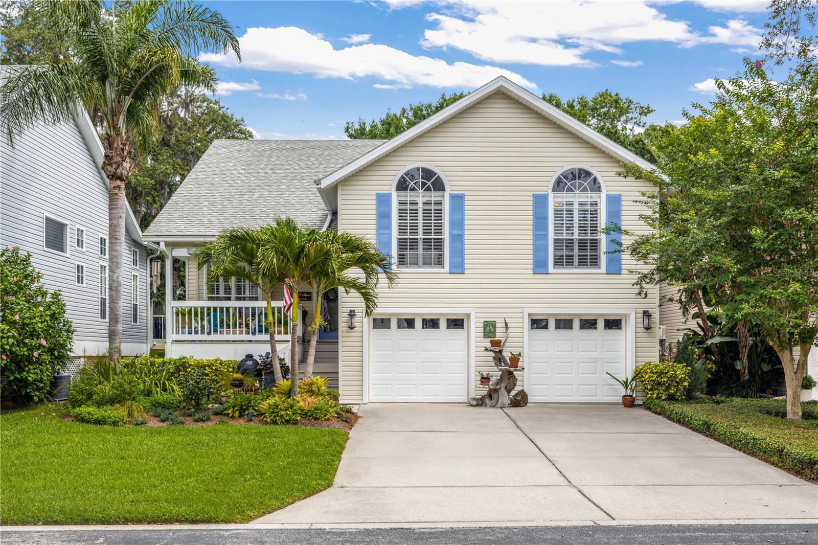 275 BAYOU CIR
