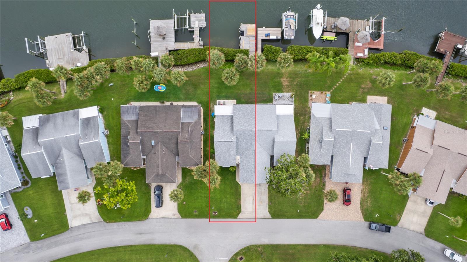 1232 HARBOUR POINT DR