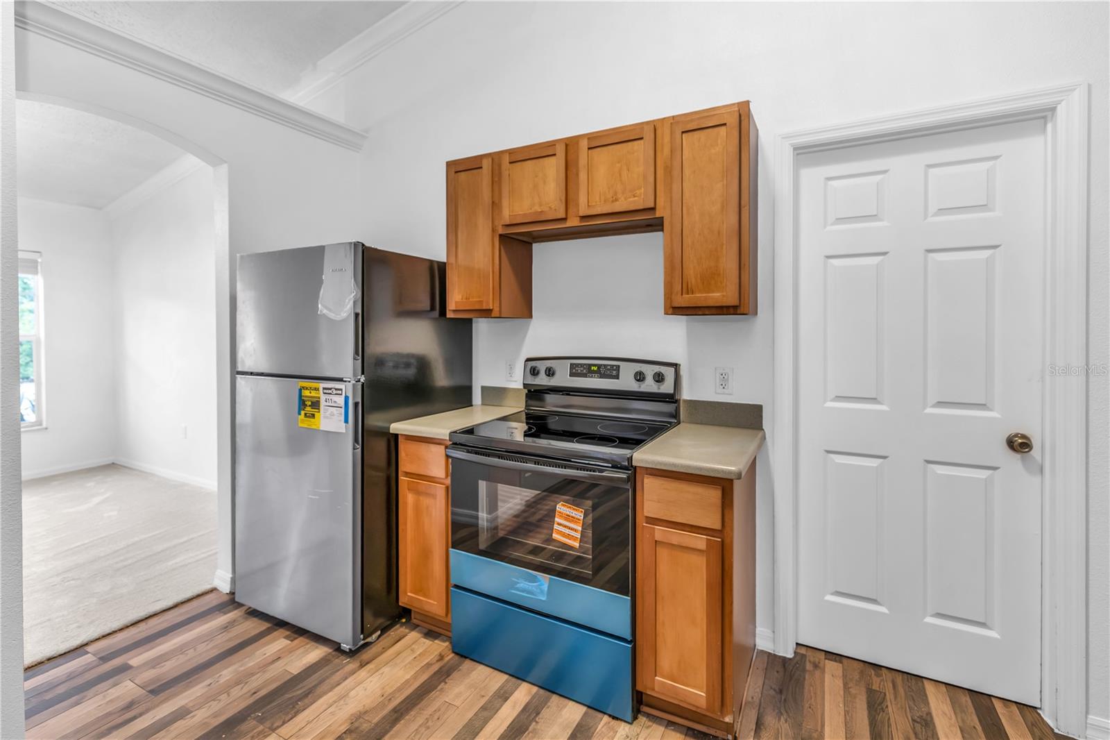 1384 FREEPORT DR