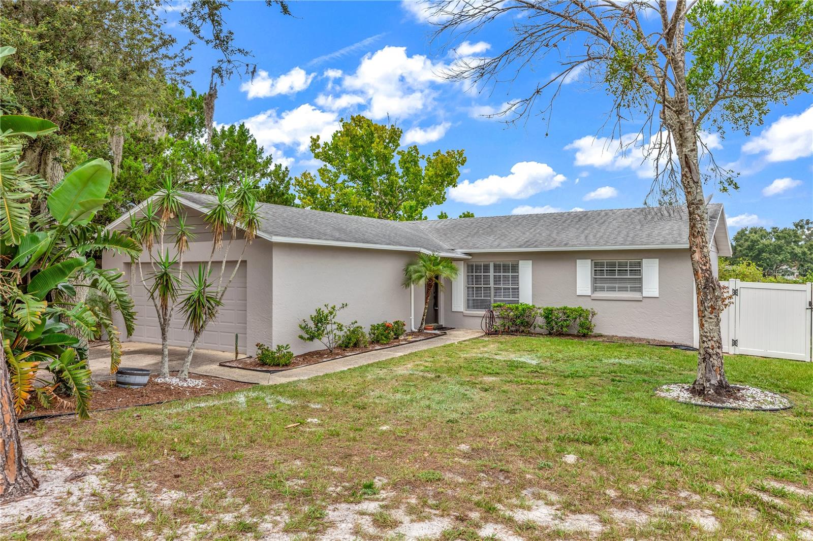1248 RUSSELL DR