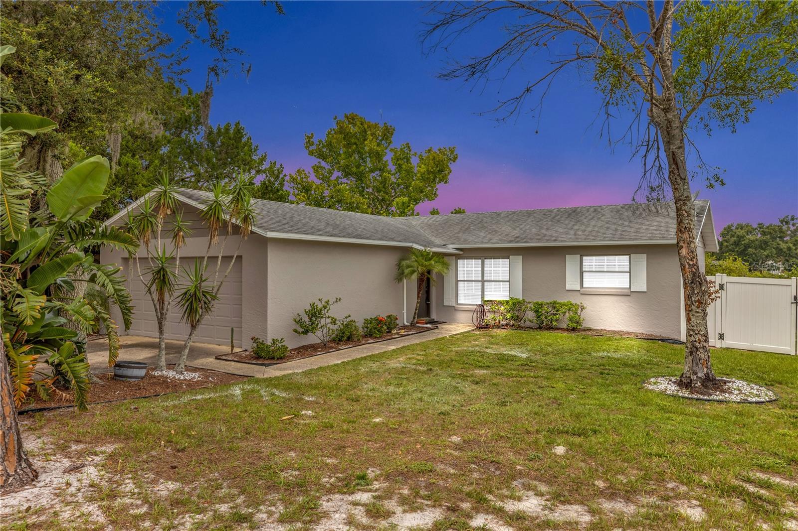 1248 RUSSELL DR