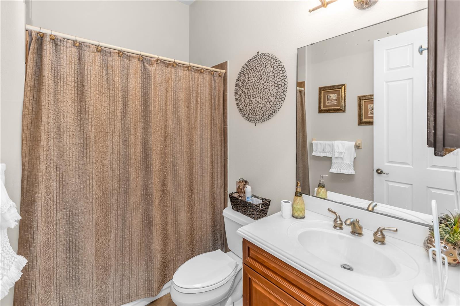 132 LOWER LAKE CT