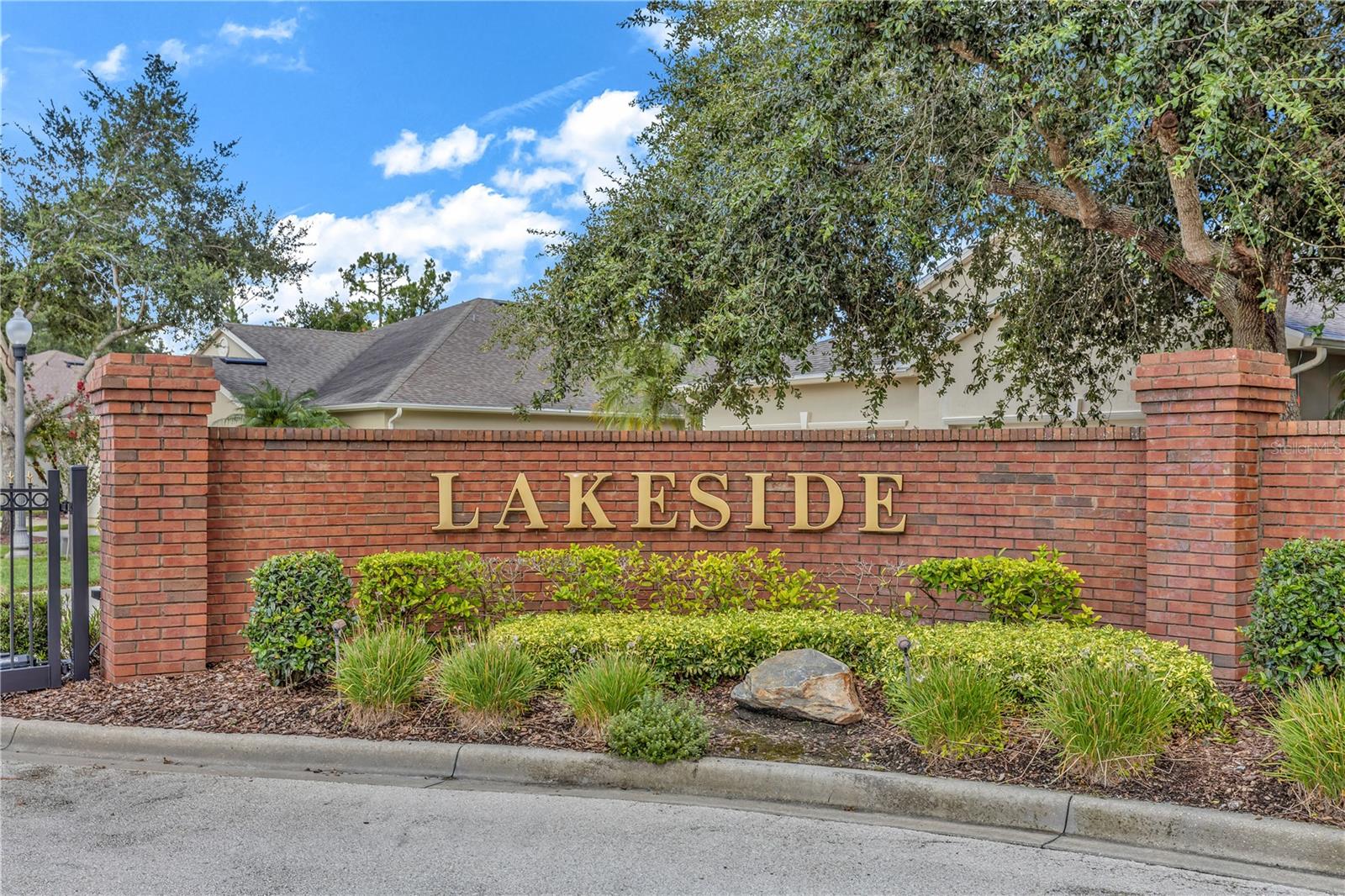 132 LOWER LAKE CT