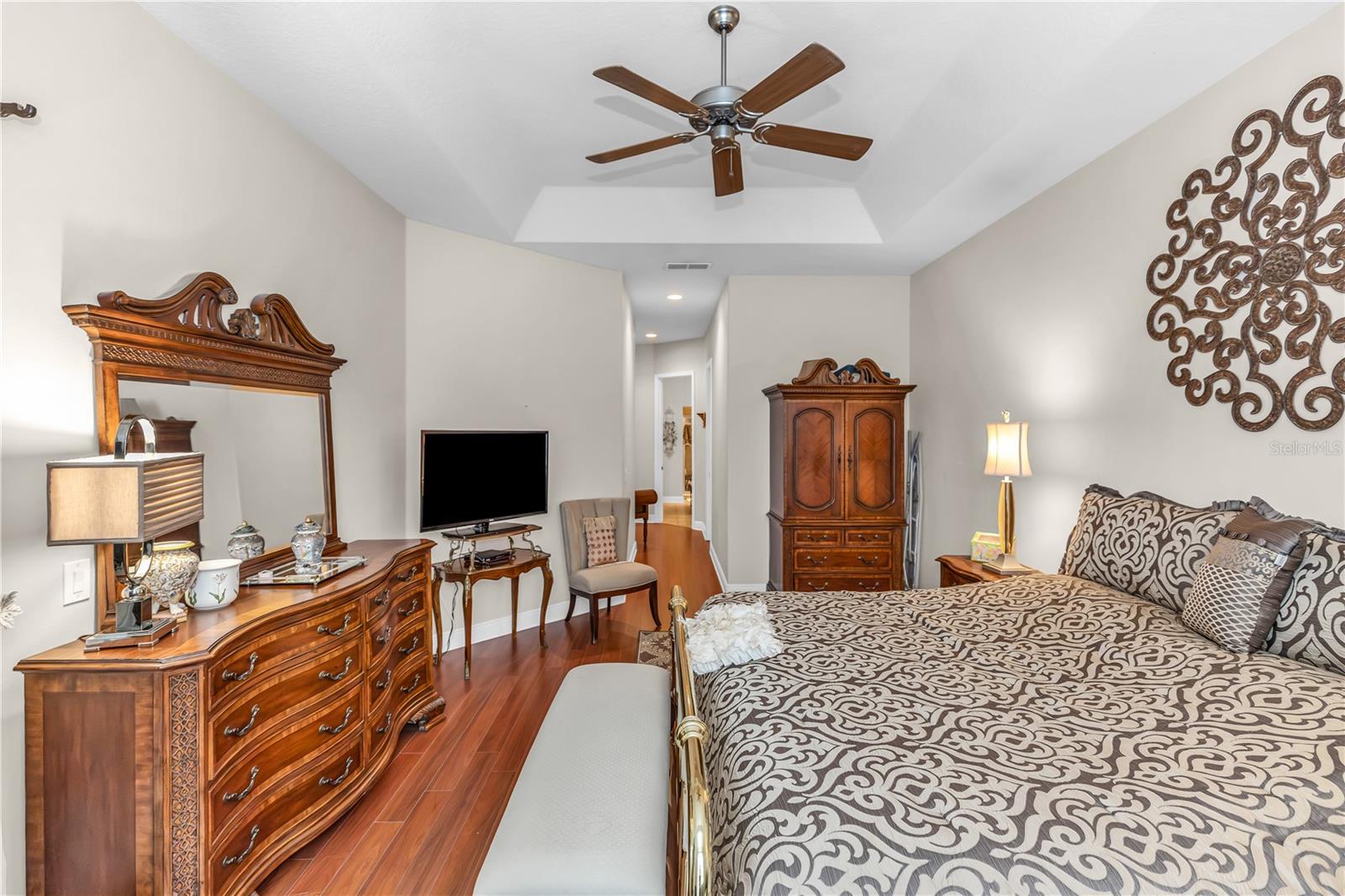 132 LOWER LAKE CT