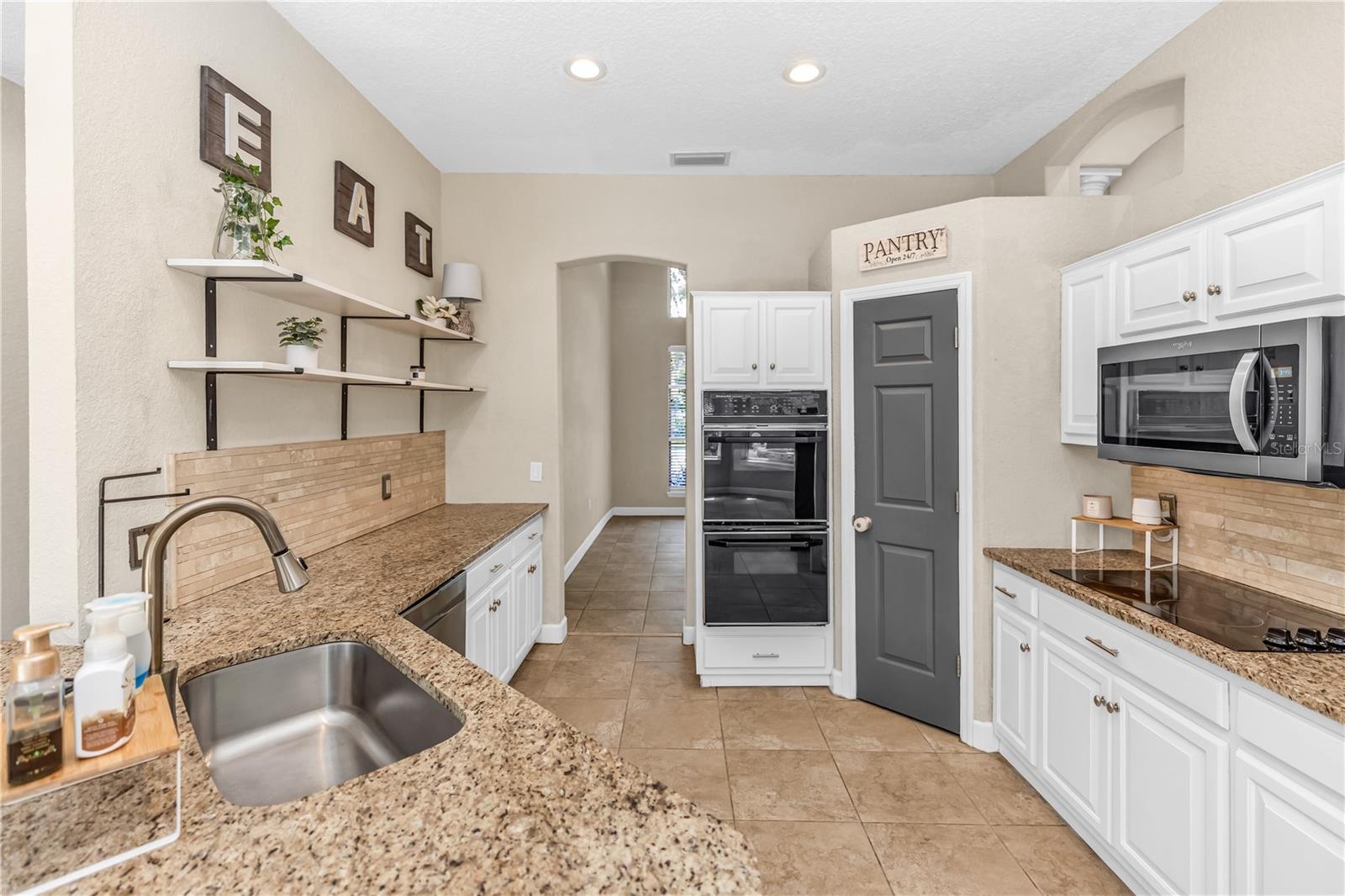 2250 WILMHURST RD