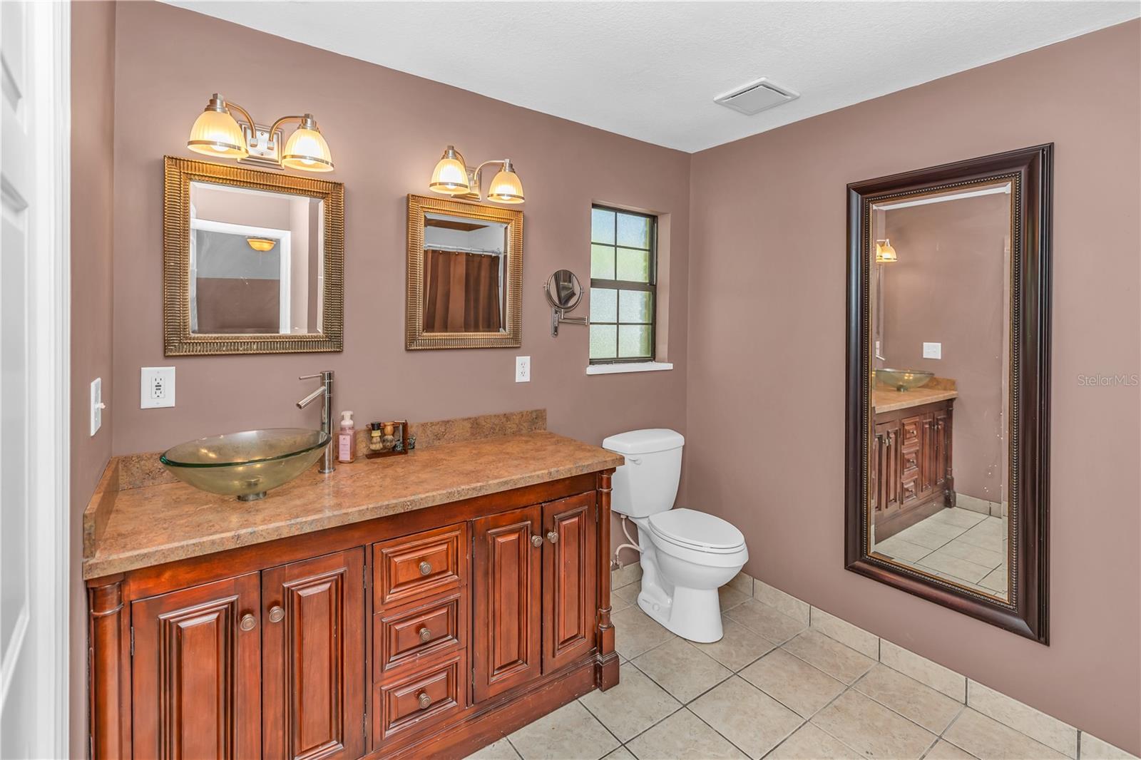 2270 WILMHURST RD