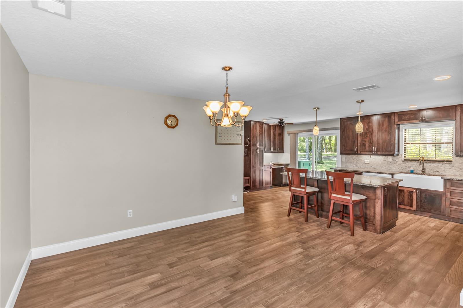 2270 WILMHURST RD