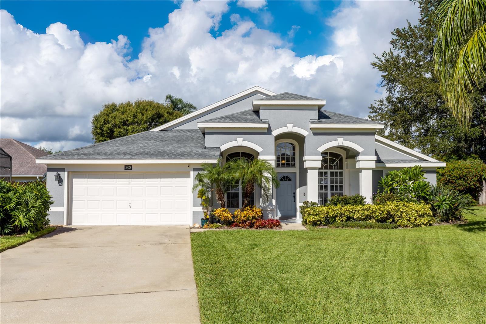 308 BOWLING GREEN CT