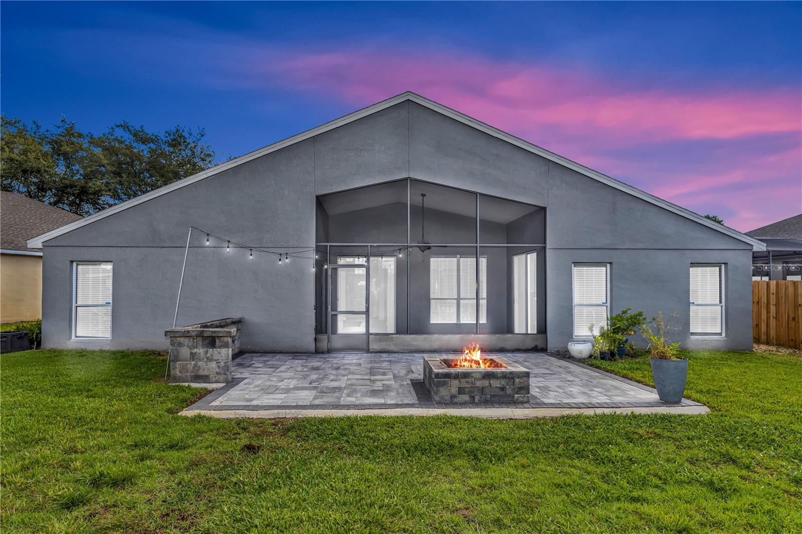 308 BOWLING GREEN CT