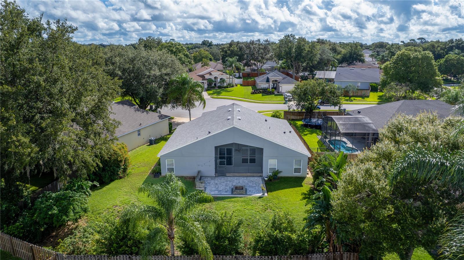 308 BOWLING GREEN CT