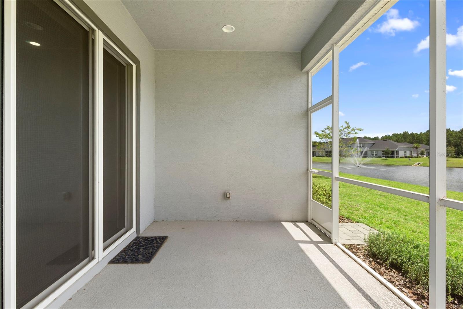 131 LONGRIDGE LN