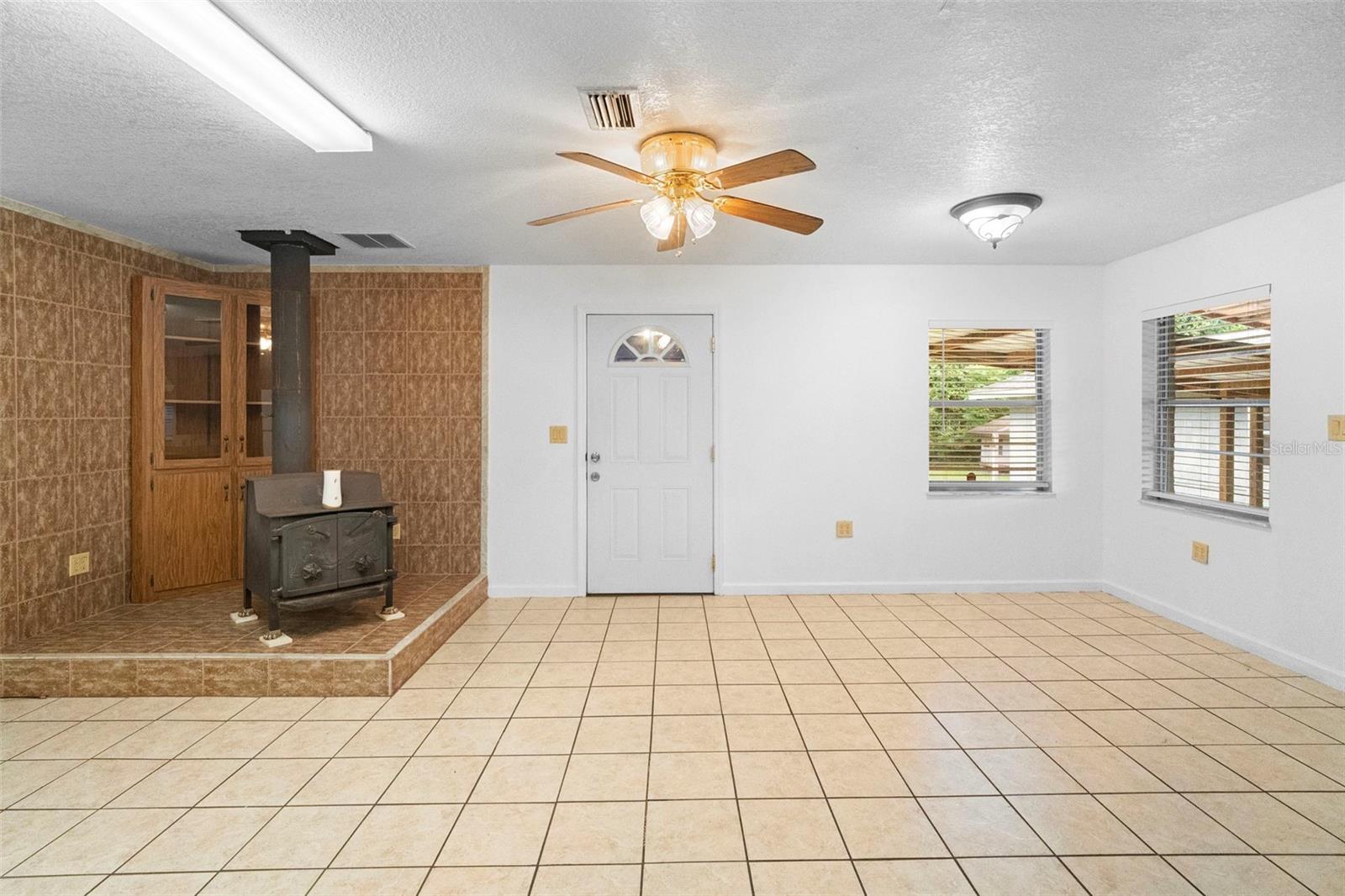 753 GLENWOOD RD