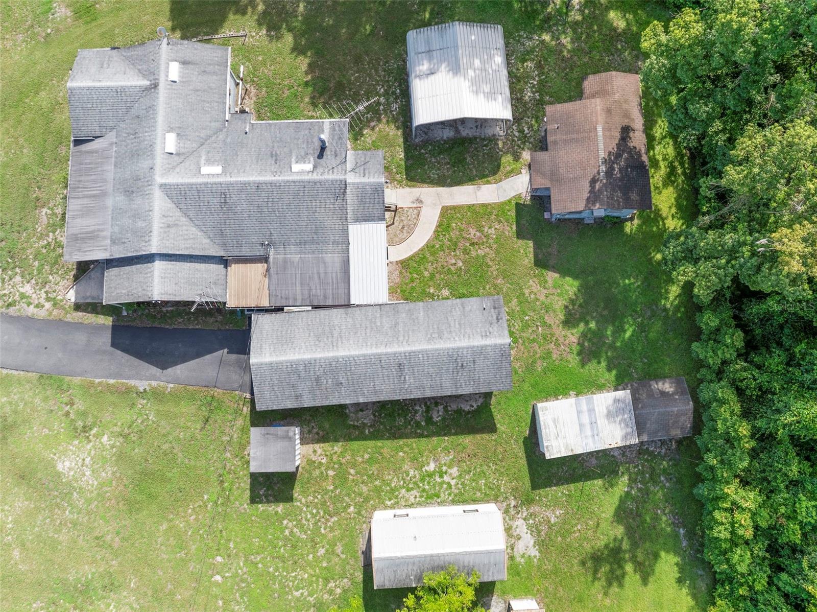 753 GLENWOOD RD