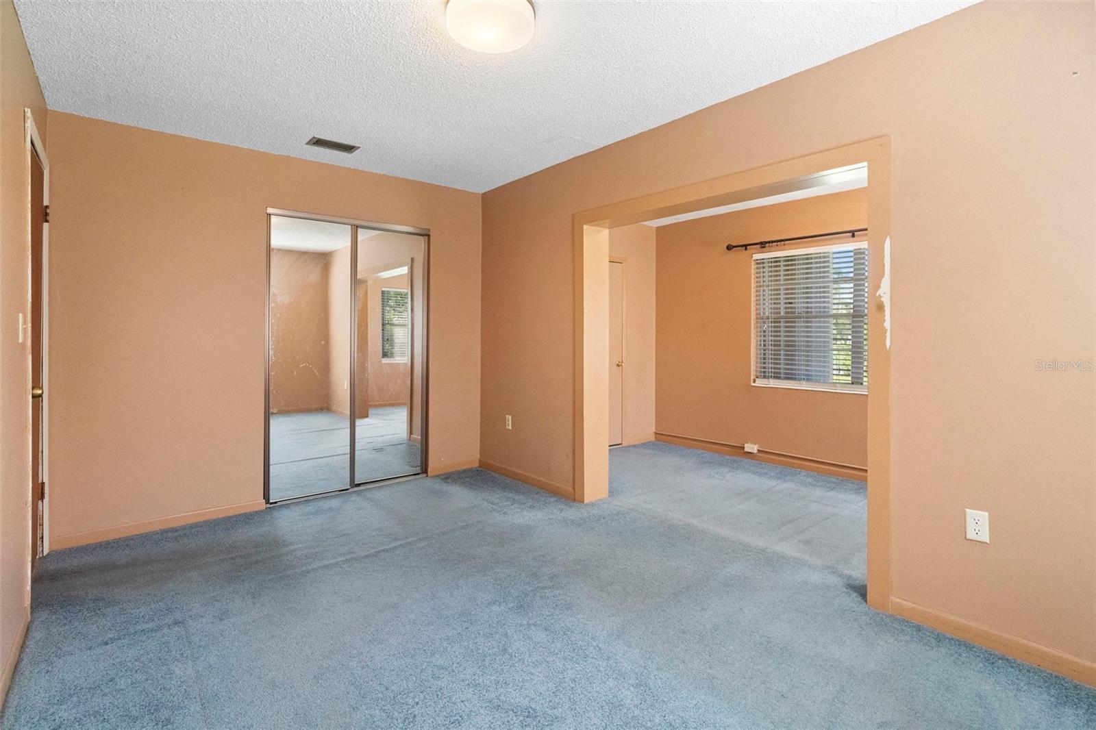 753 GLENWOOD RD