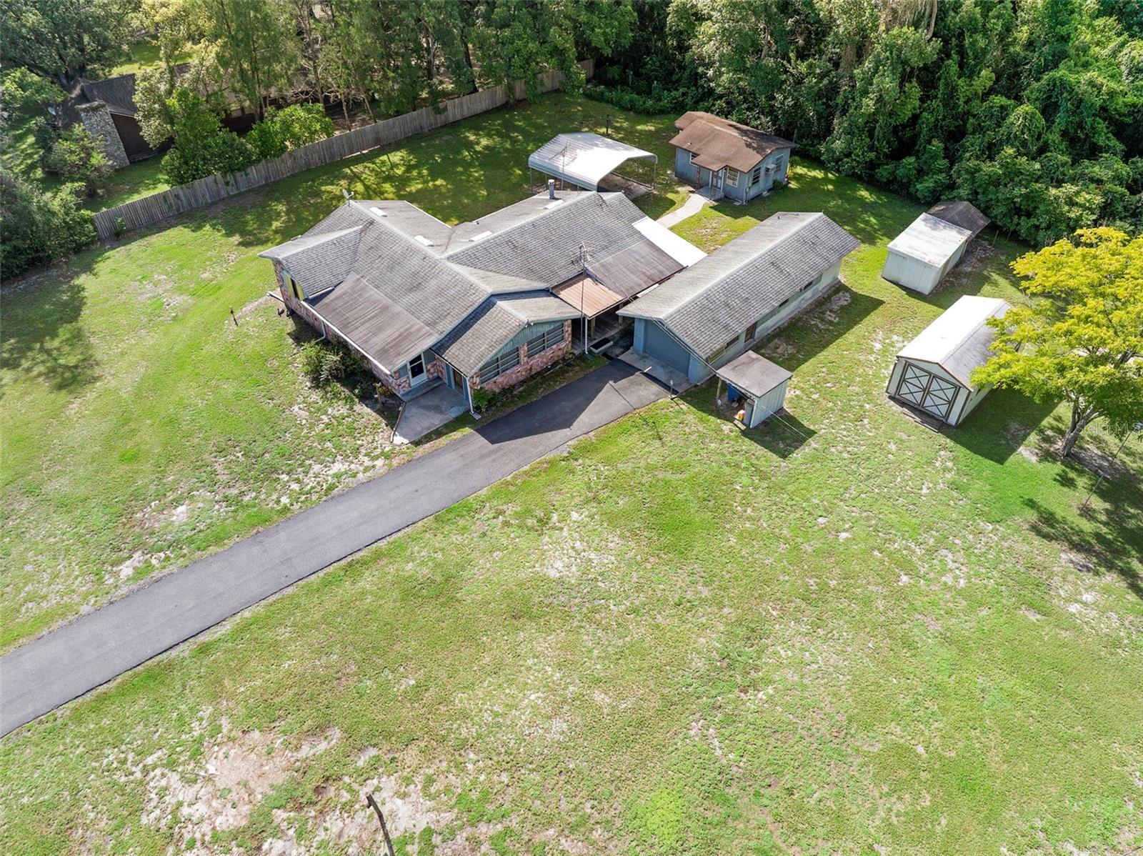 753 GLENWOOD RD