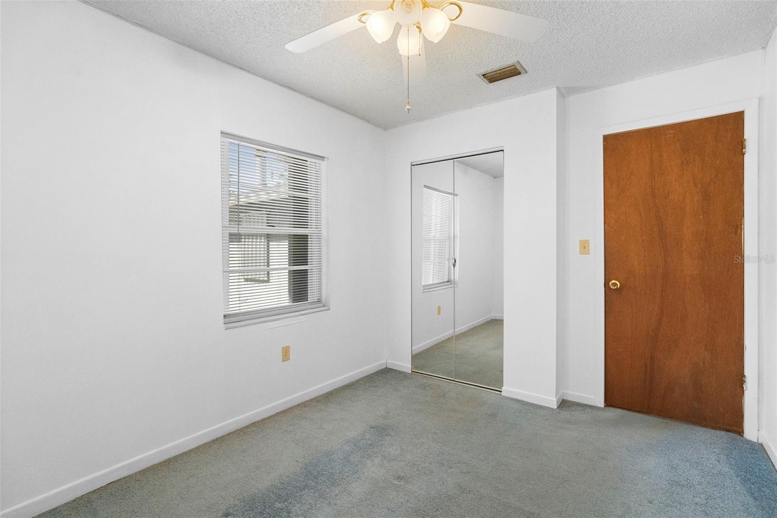 753 GLENWOOD RD