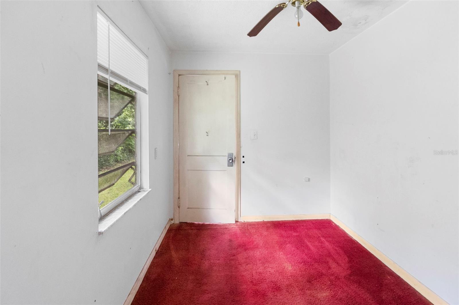 753 GLENWOOD RD