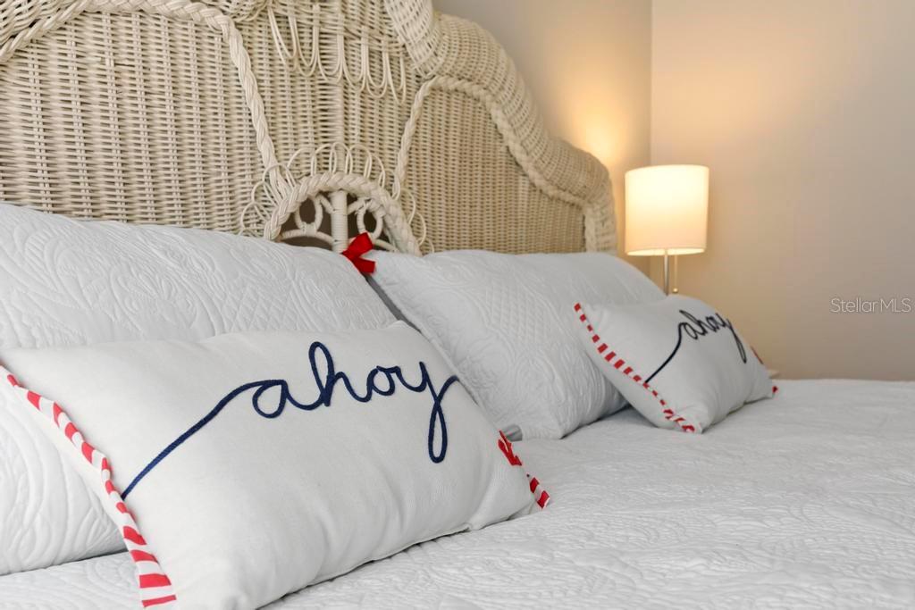 1062 GOLF VIEW ESTATES DR