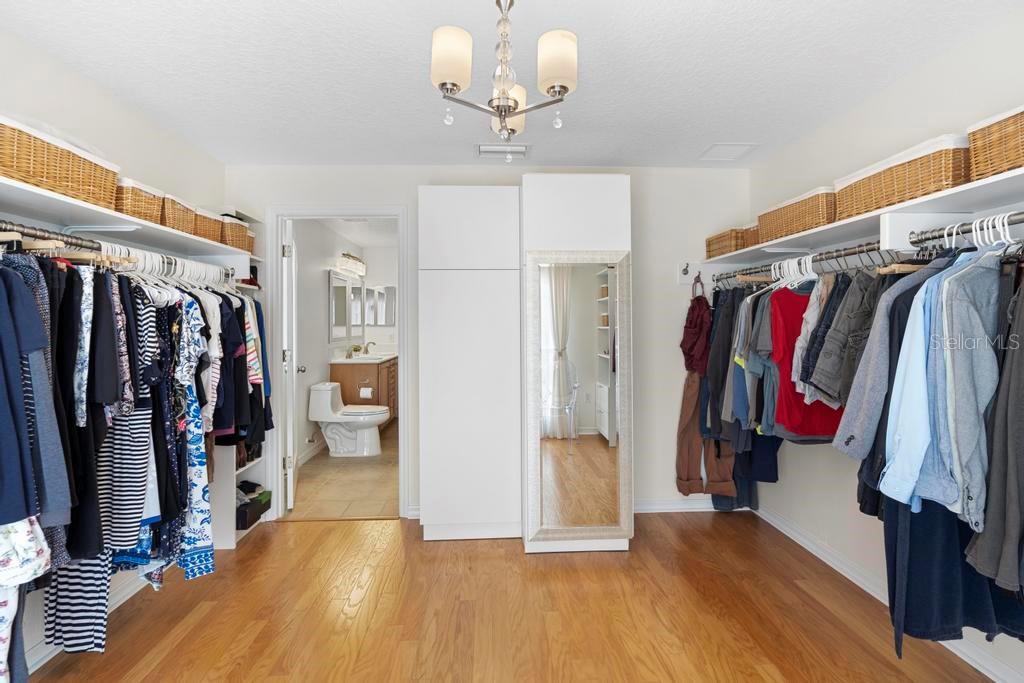 1062 GOLF VIEW ESTATES DR