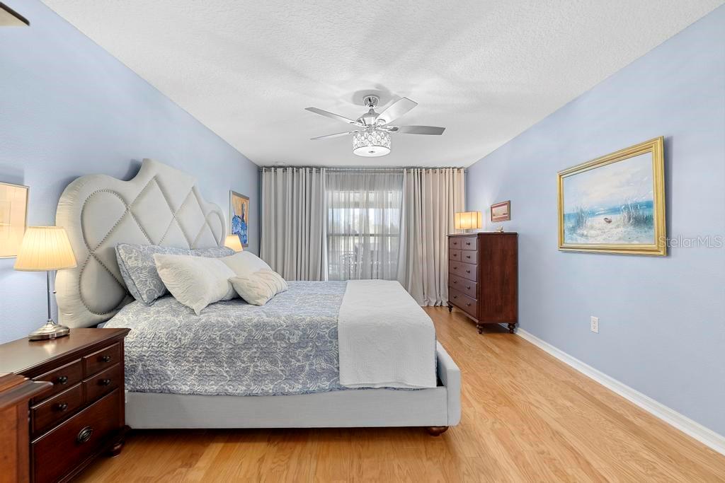 1062 GOLF VIEW ESTATES DR