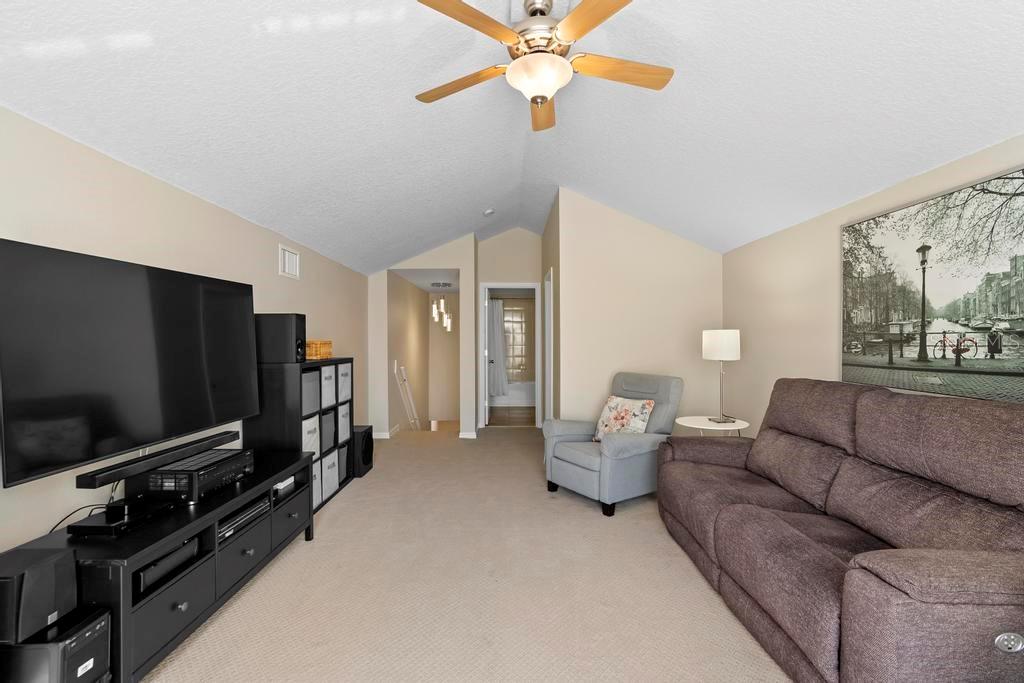 1062 GOLF VIEW ESTATES DR