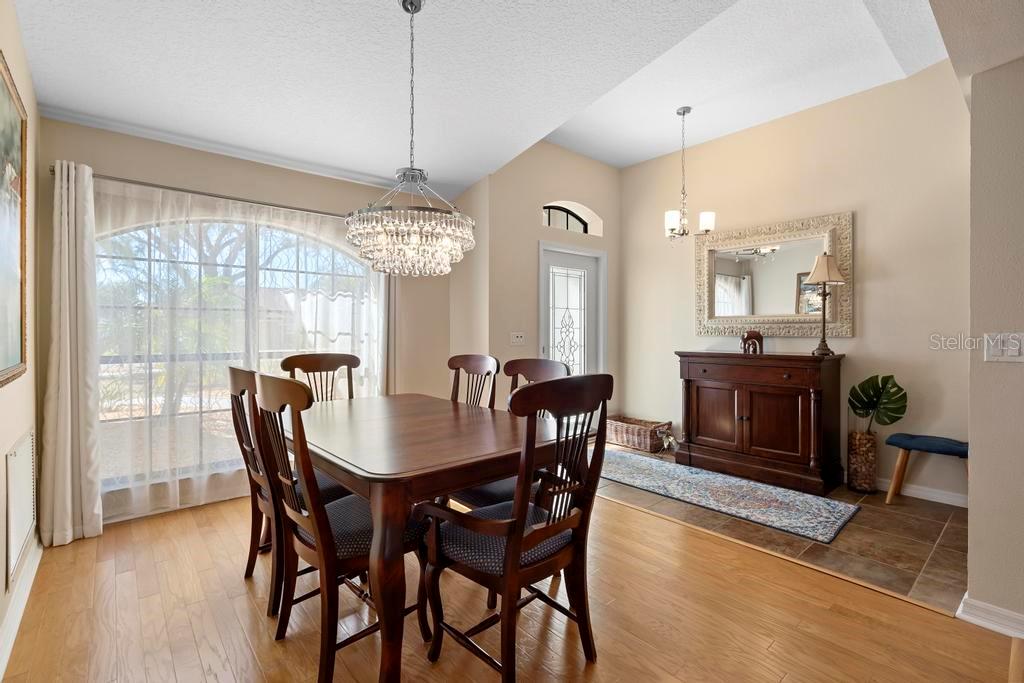 1062 GOLF VIEW ESTATES DR