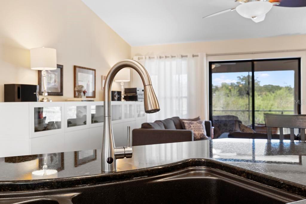 1062 GOLF VIEW ESTATES DR