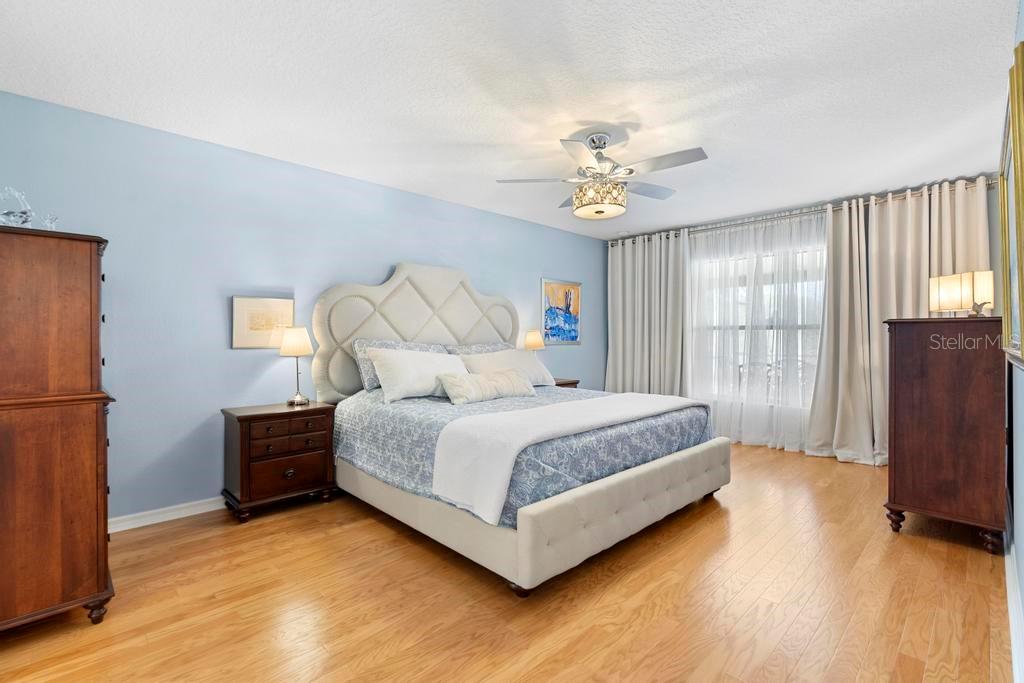 1062 GOLF VIEW ESTATES DR