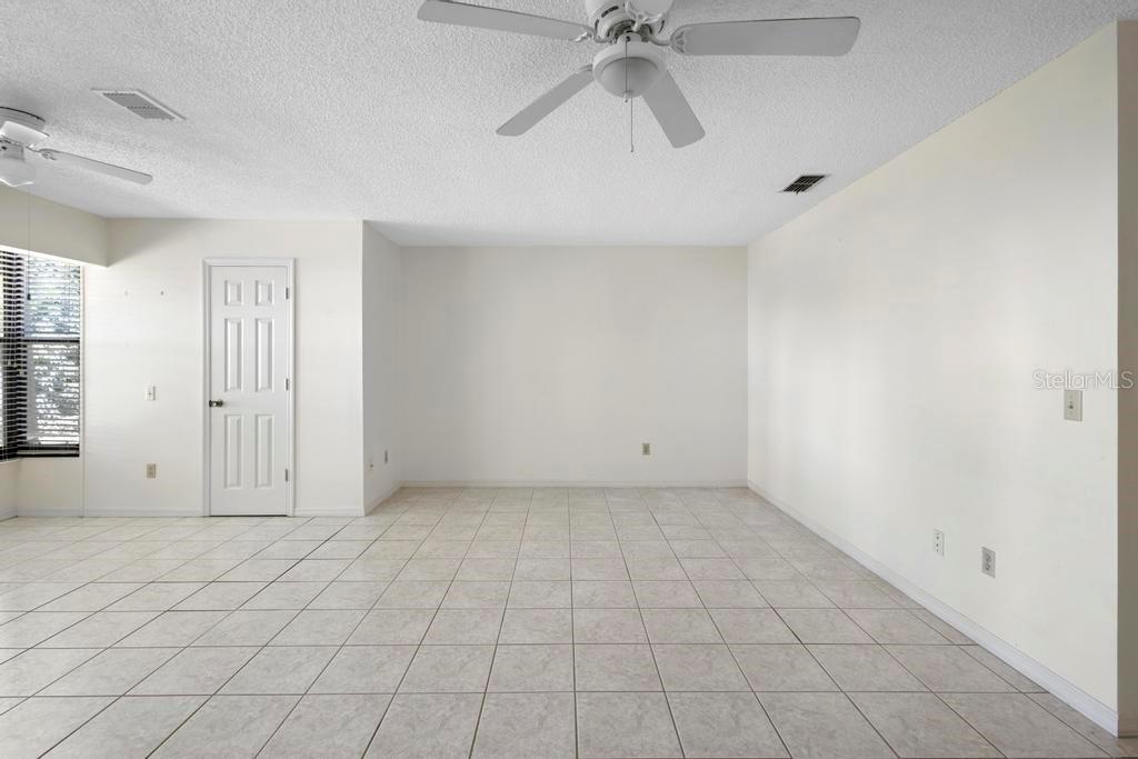 101 GRAND PLAZA DR #G30
