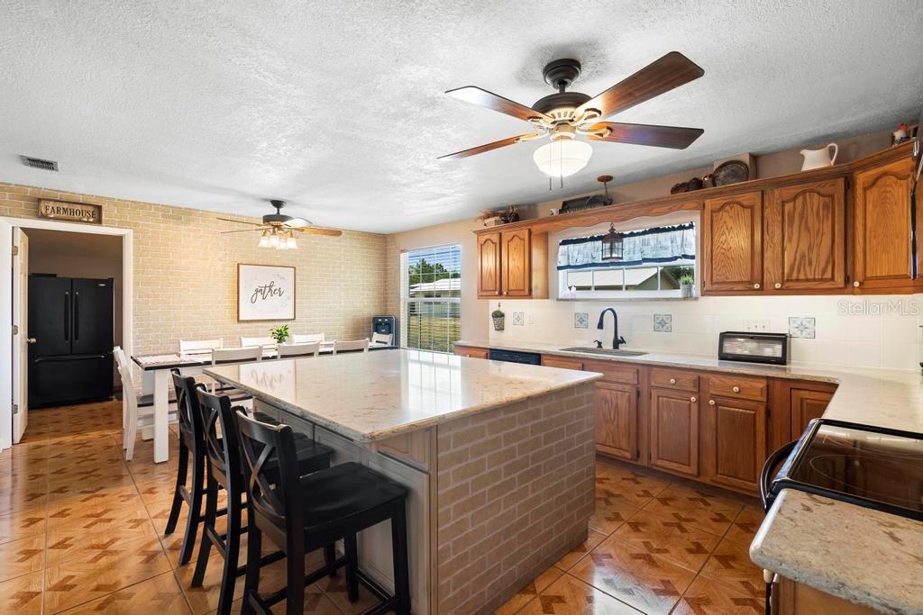 4145 RAMBLER AVE