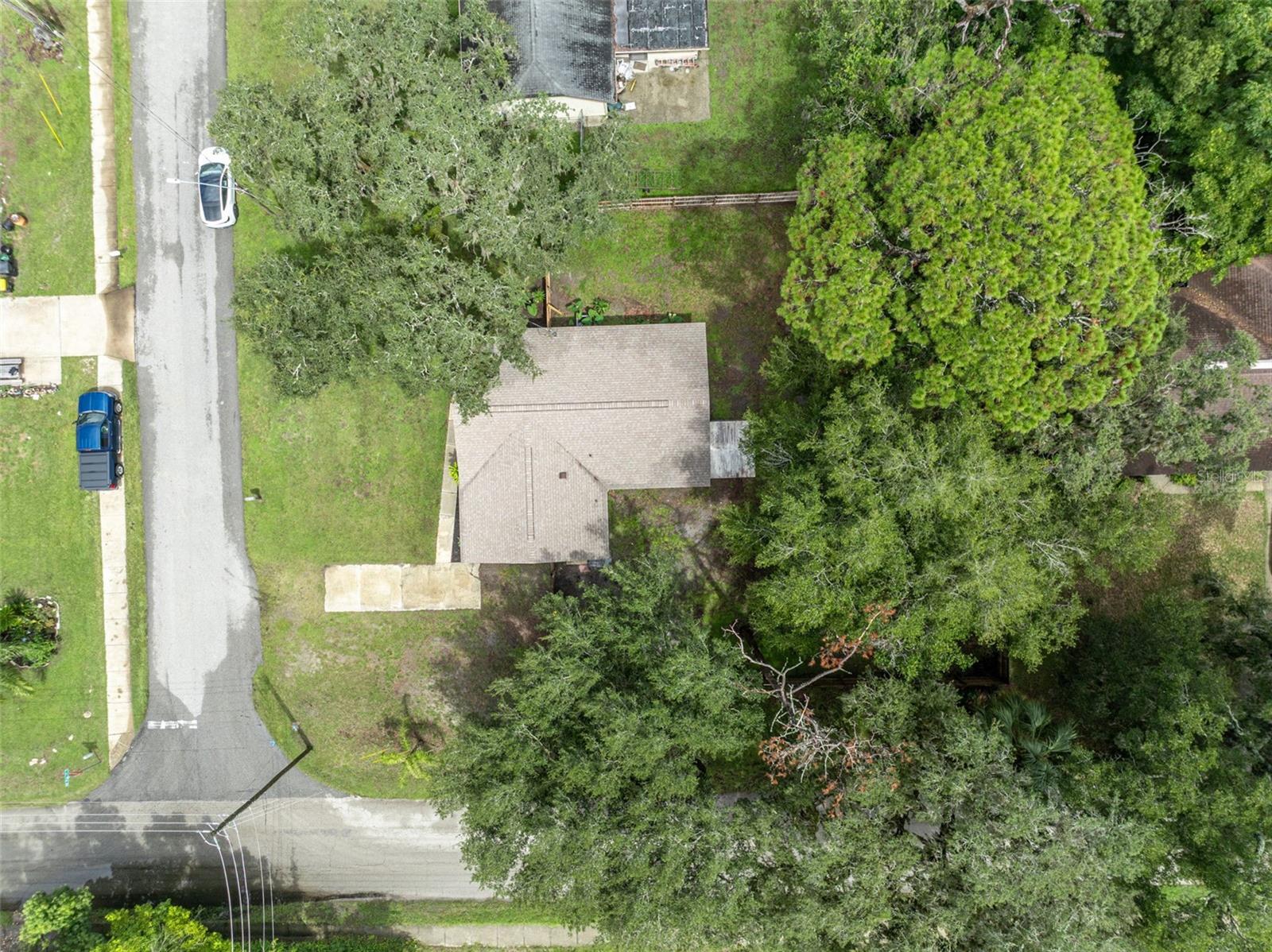 890 S PARK AVE