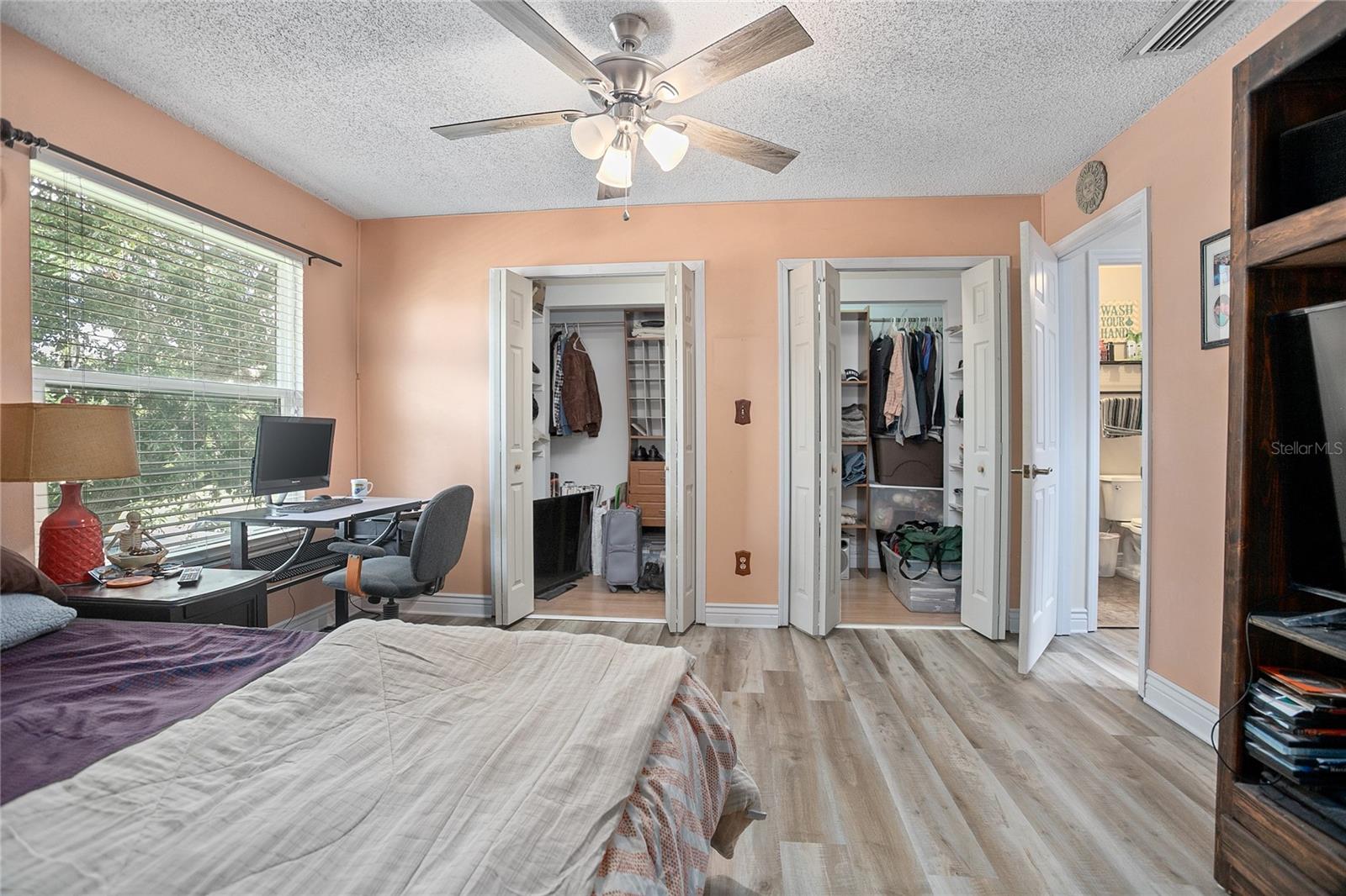 955 EASTRIDGE DR #7P