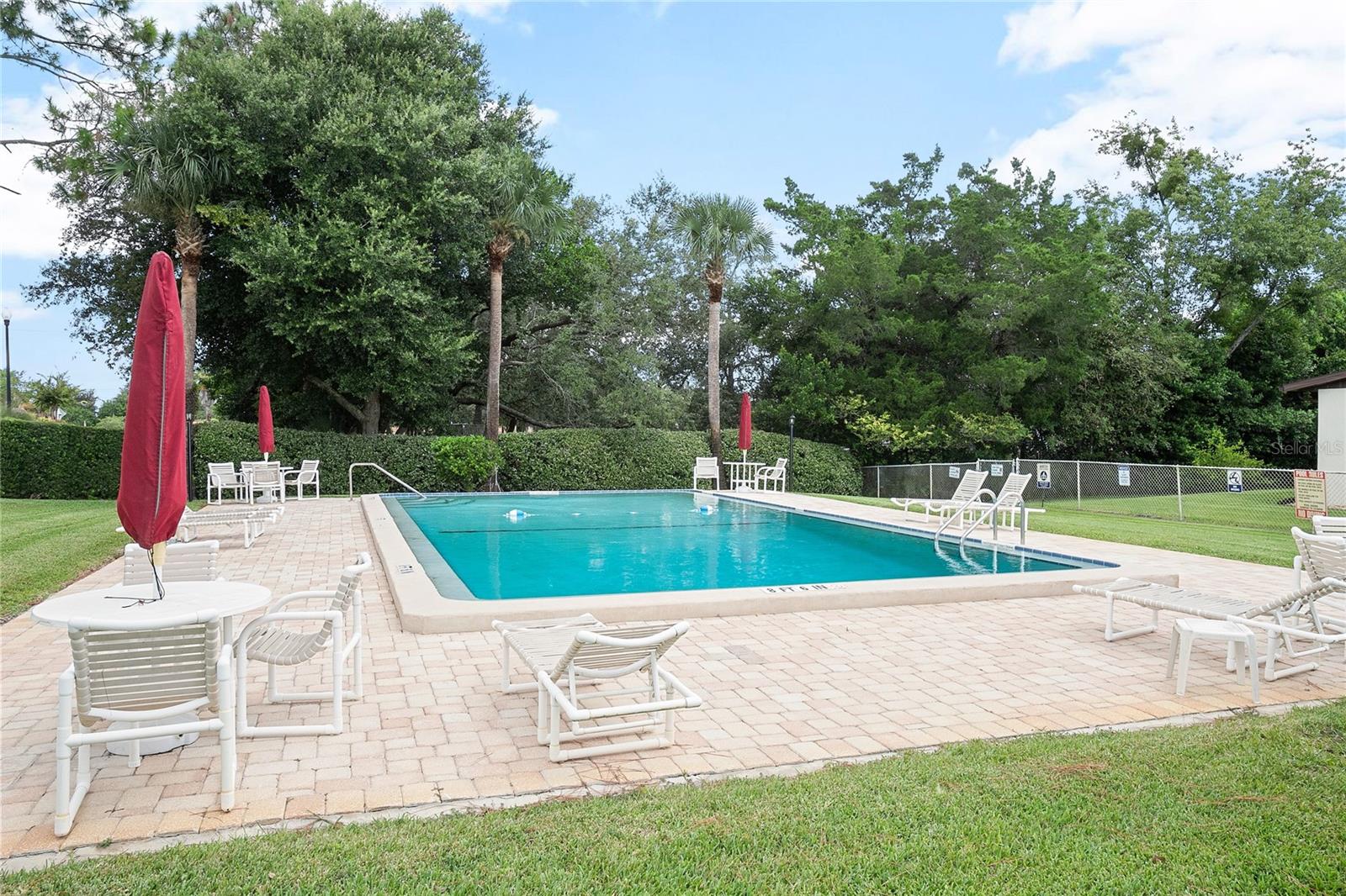 955 EASTRIDGE DR #7P