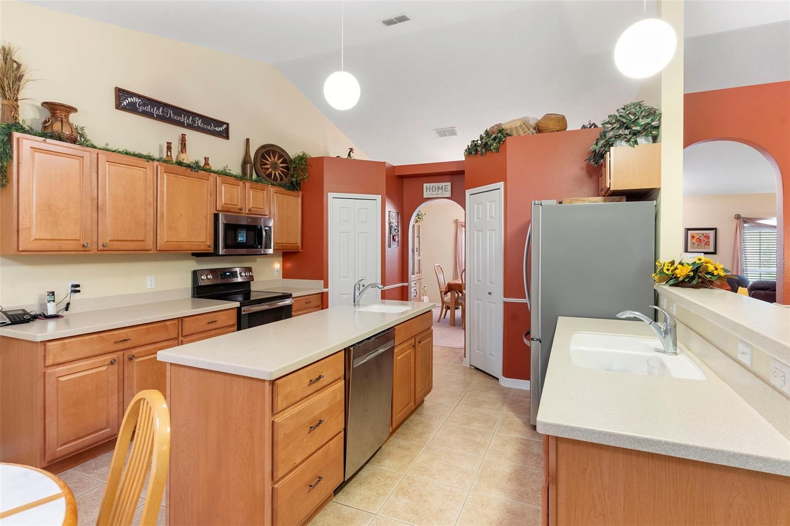 274 KNOT HOLE CIR
