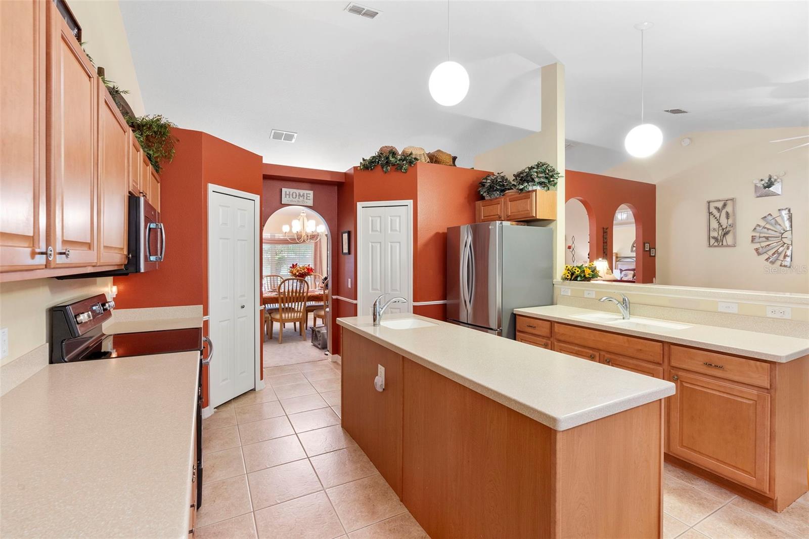 274 KNOT HOLE CIR