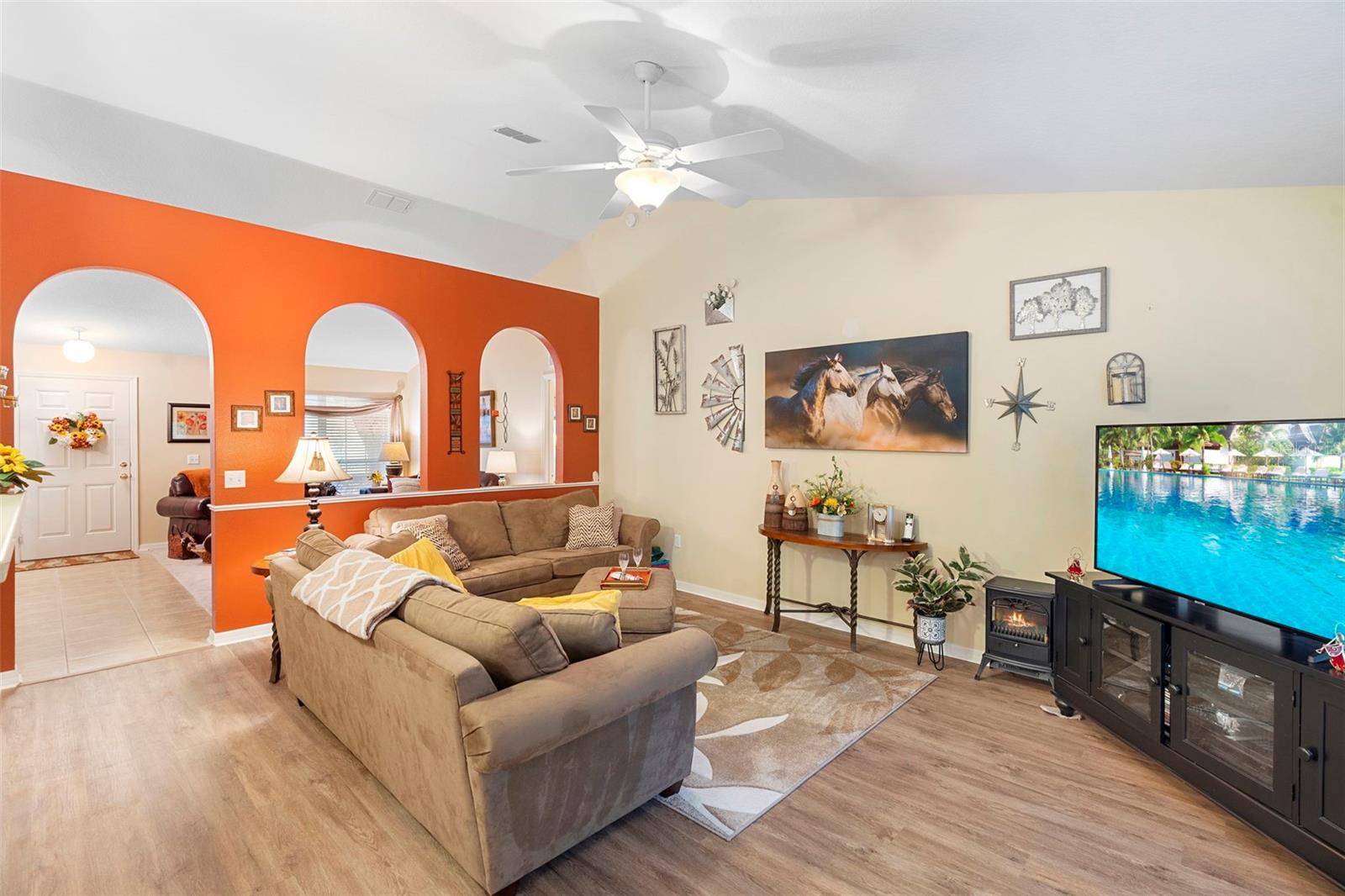 274 KNOT HOLE CIR
