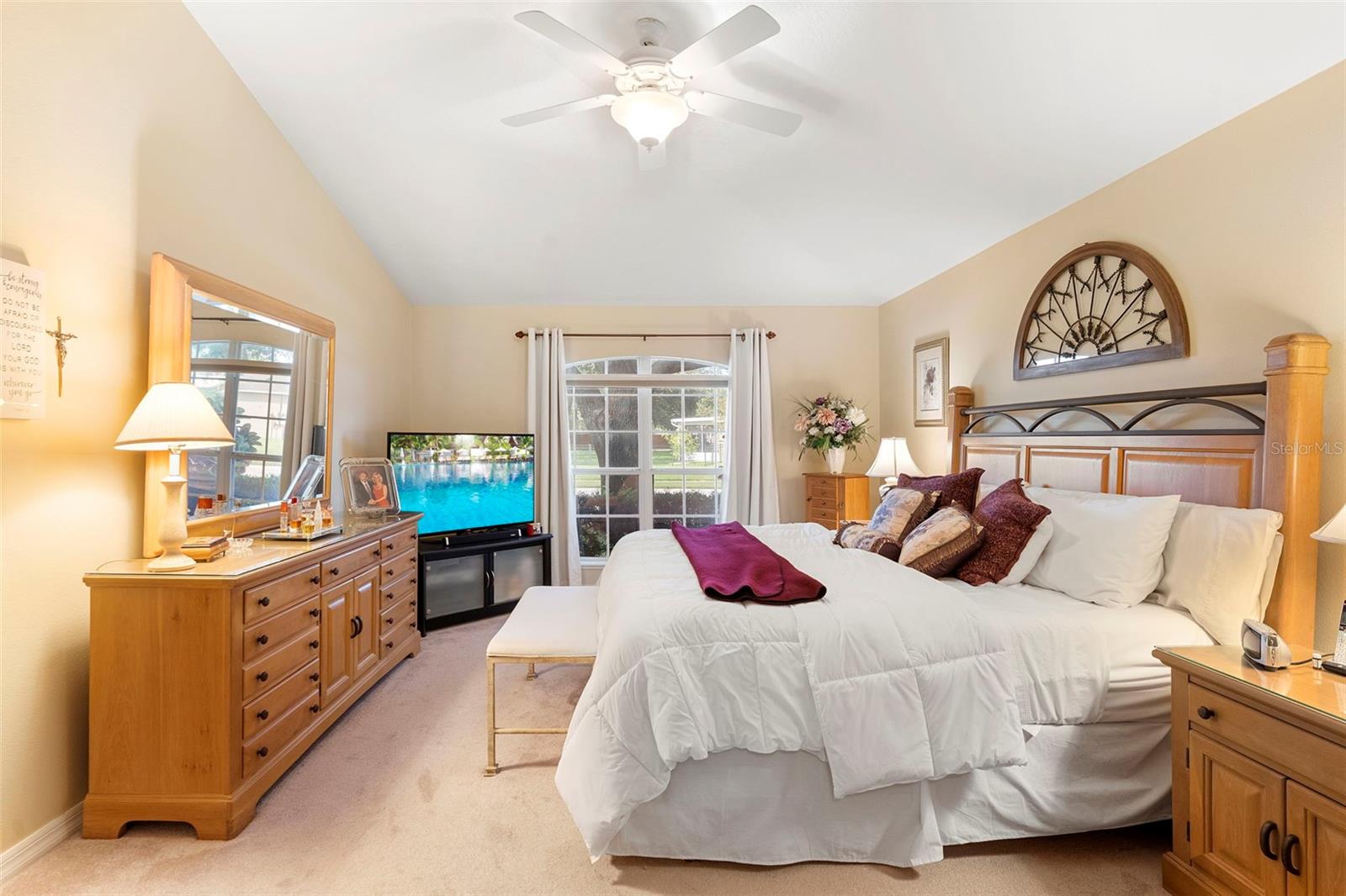 274 KNOT HOLE CIR
