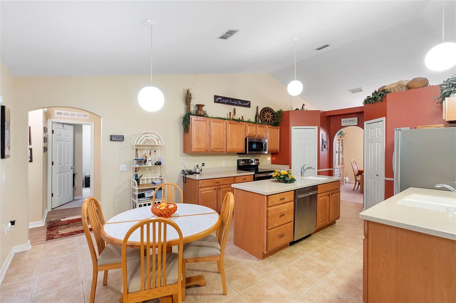 274 KNOT HOLE CIR