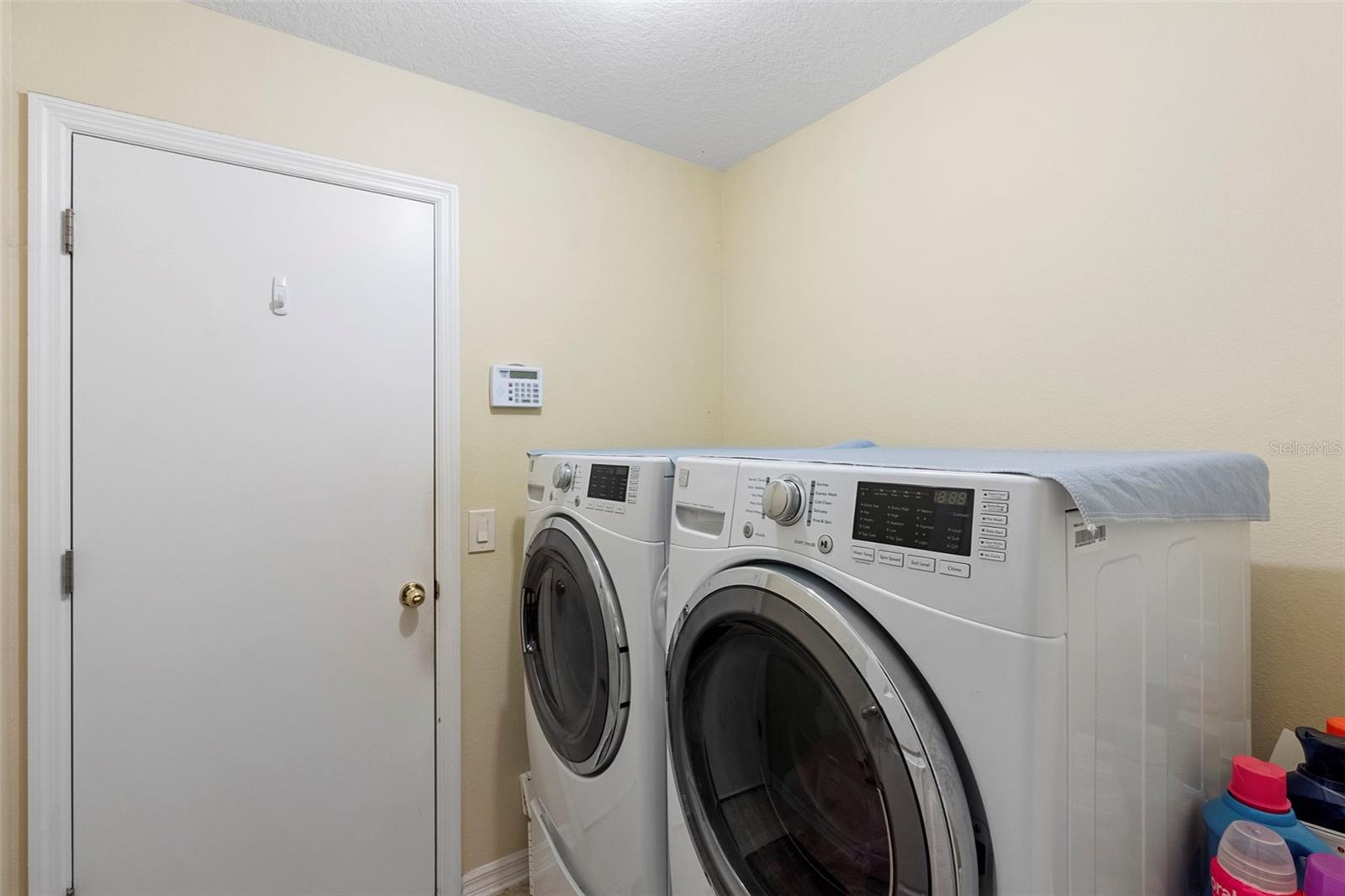 274 KNOT HOLE CIR