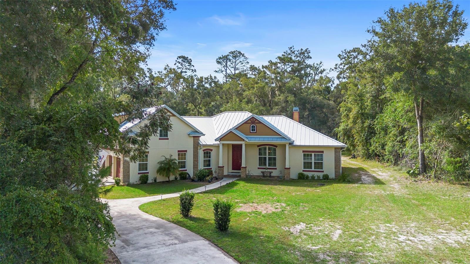 1806 GLENWOOD OAKS LN