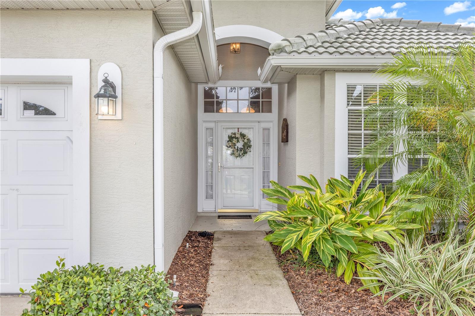 455 FOXHILL DR