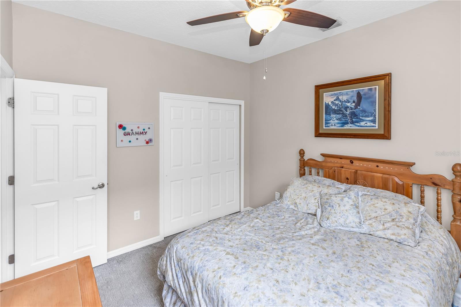 455 FOXHILL DR