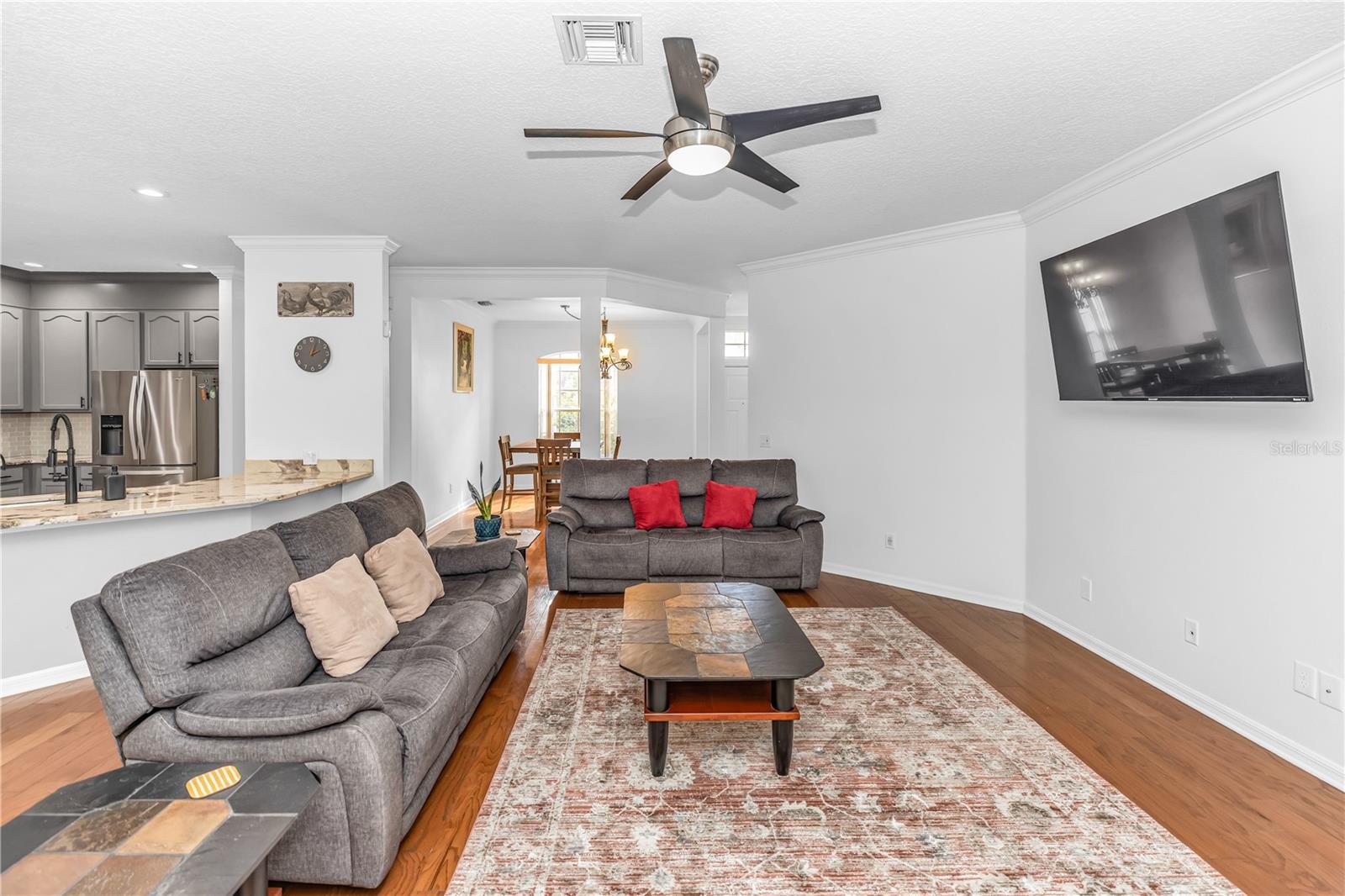 118 CEDAR SPRINGS CIR
