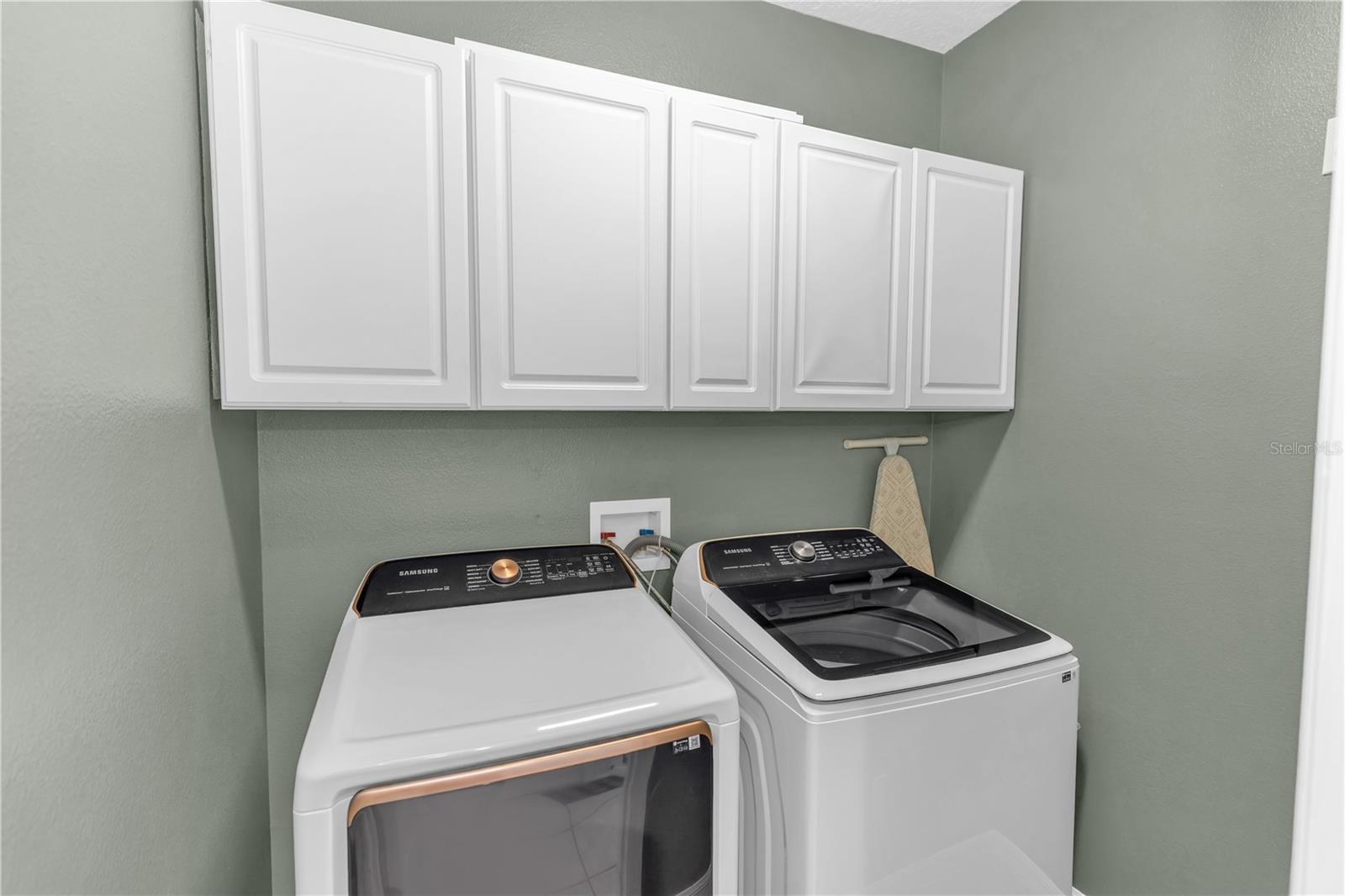 118 CEDAR SPRINGS CIR