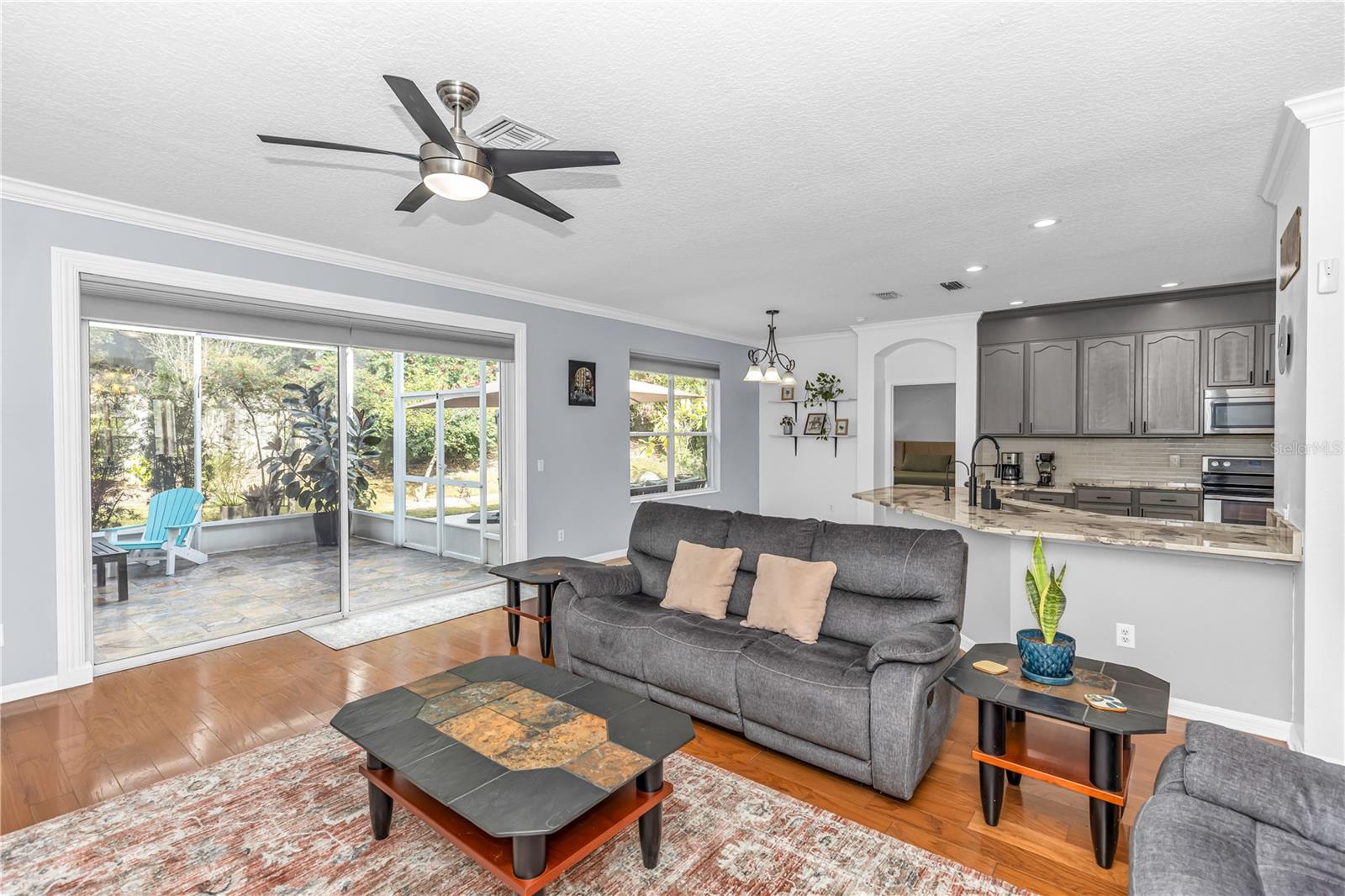 118 CEDAR SPRINGS CIR